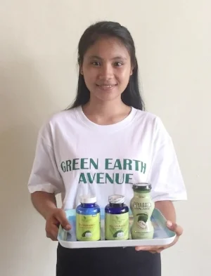         Rina with some of the Guyabano products
