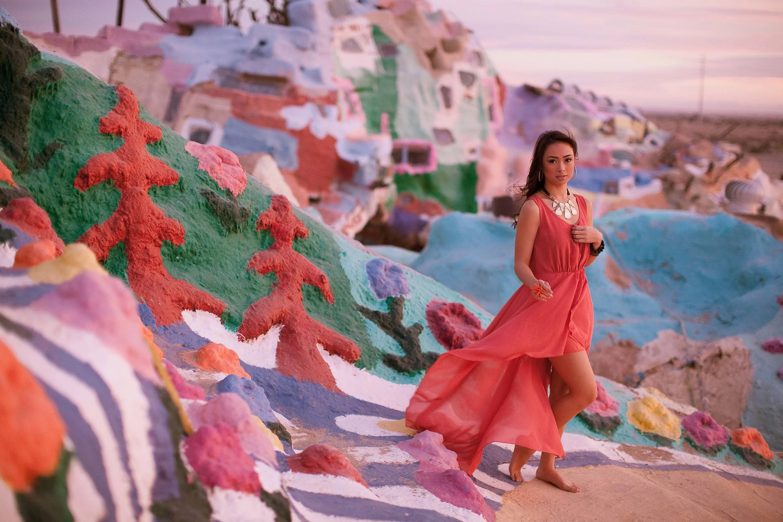 salvation mountain portraits, salvation mountain photographer, salvation mountain fashion