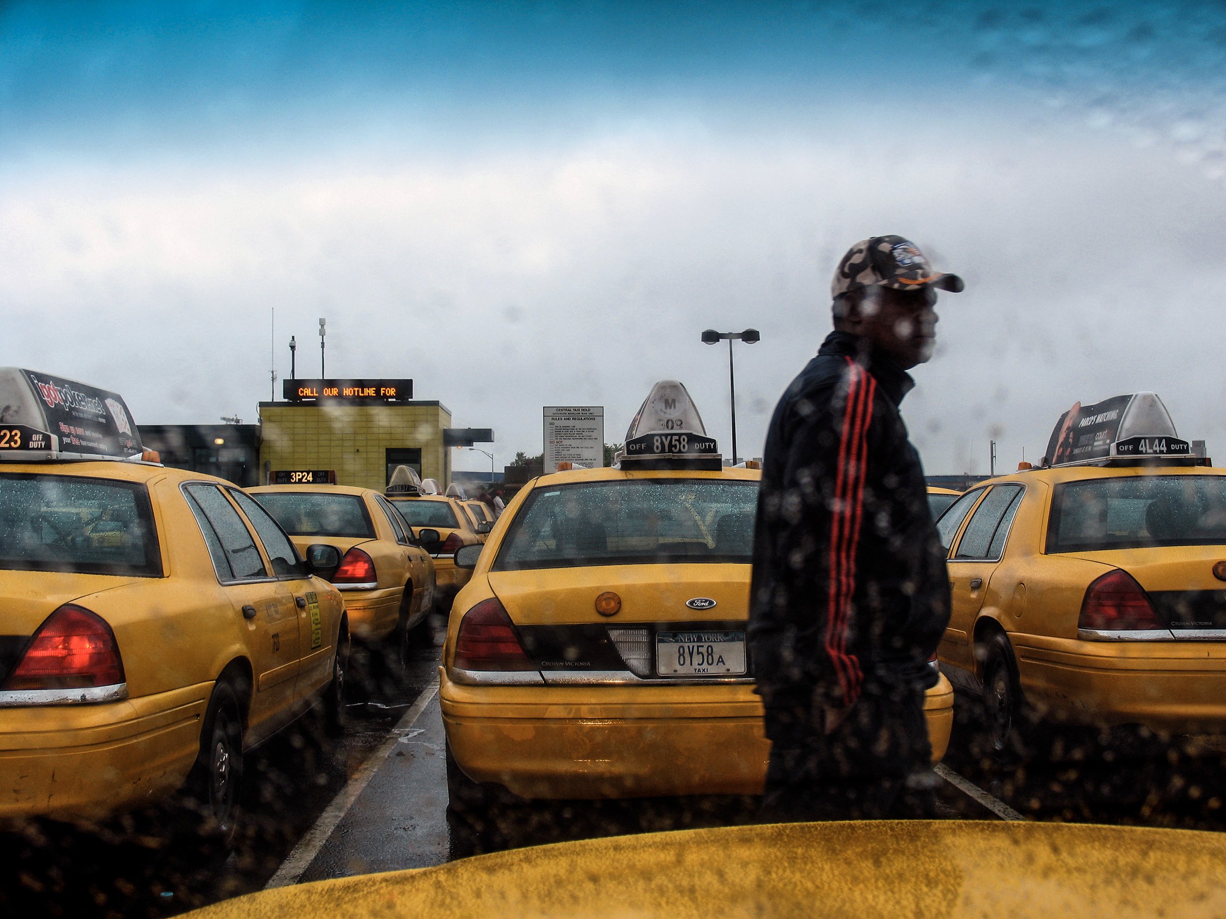 The Driver, Cabs at JFK, 2006
