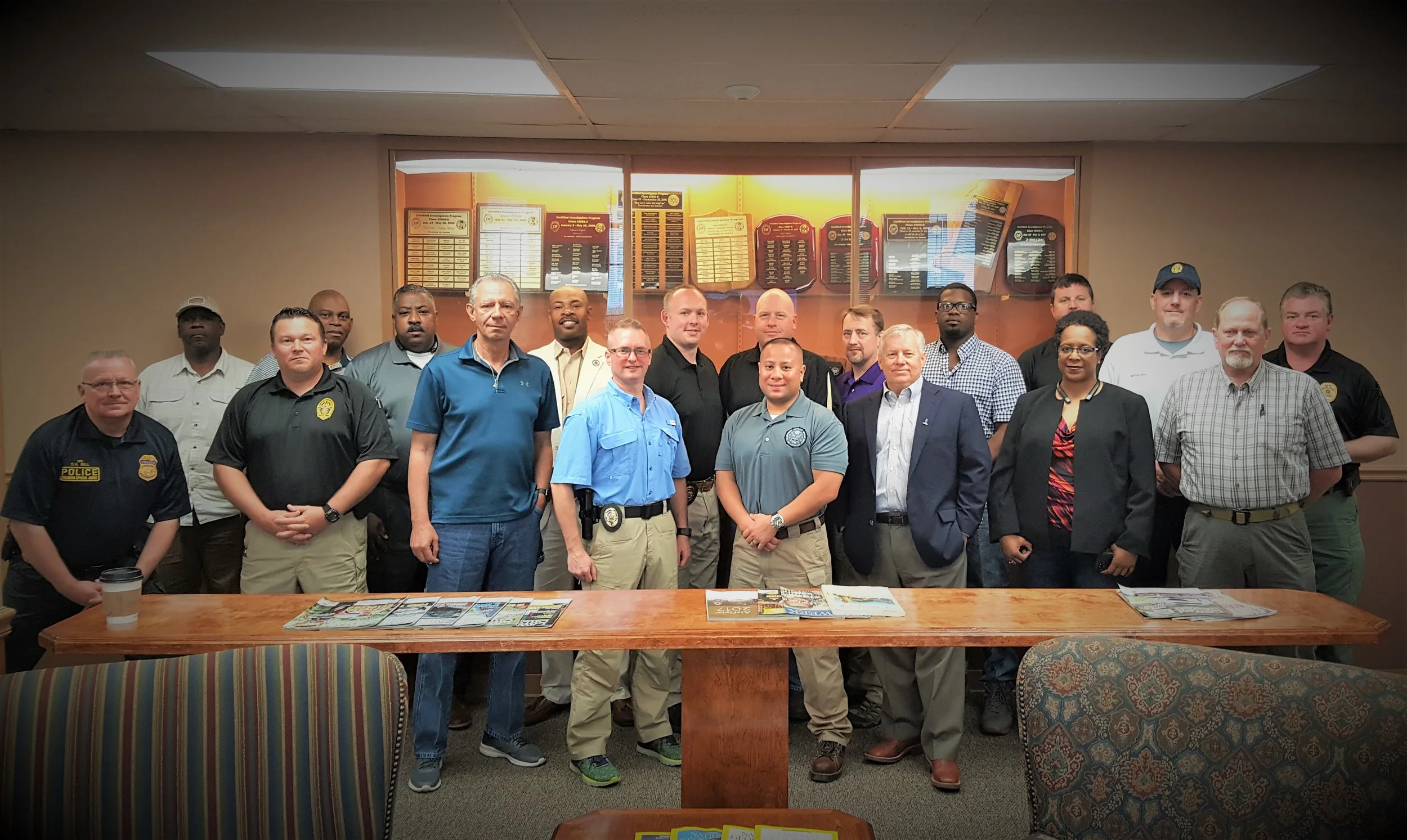 Annual Railroad Police In-Service Training from March 26th - 29th 2018 at the Mississippi Law Enforcement Officers' Training Academy (MLEOTA) / State Police HQ in Pearl, MS. Training included Agents from Amtrak, KCS, Canadian National, and Burlington Norther Santa Fe Front Row L-R : Sam Bell, Amtrak; Shane Bertrand, KCS; Raymond Delvalle, Amtrak; Steven Solomon, CN; PB Rivera, BNSF; Atty. Andy Brister, Brister & Brister Law Firm; Monica Carson, CN; Keith Martin, KCS. Back Row L-R: Harry Stovall, Amtrak; Danny Wharton, Amtrak; Morris Evans, CN; Sheriff Wydette Williams, E. Carroll S.O.; Brad Reuter, CN; David Smith, CN; John Robin Snyder, CN; Wayne Hardy, KCS; Reed Harrington, CN; John Kay, KCS; Jim Miller, CN Not Pictured (Photo-taker): Chris Lanoue, CN *************************************************************************************************************************************************************************************************************************************