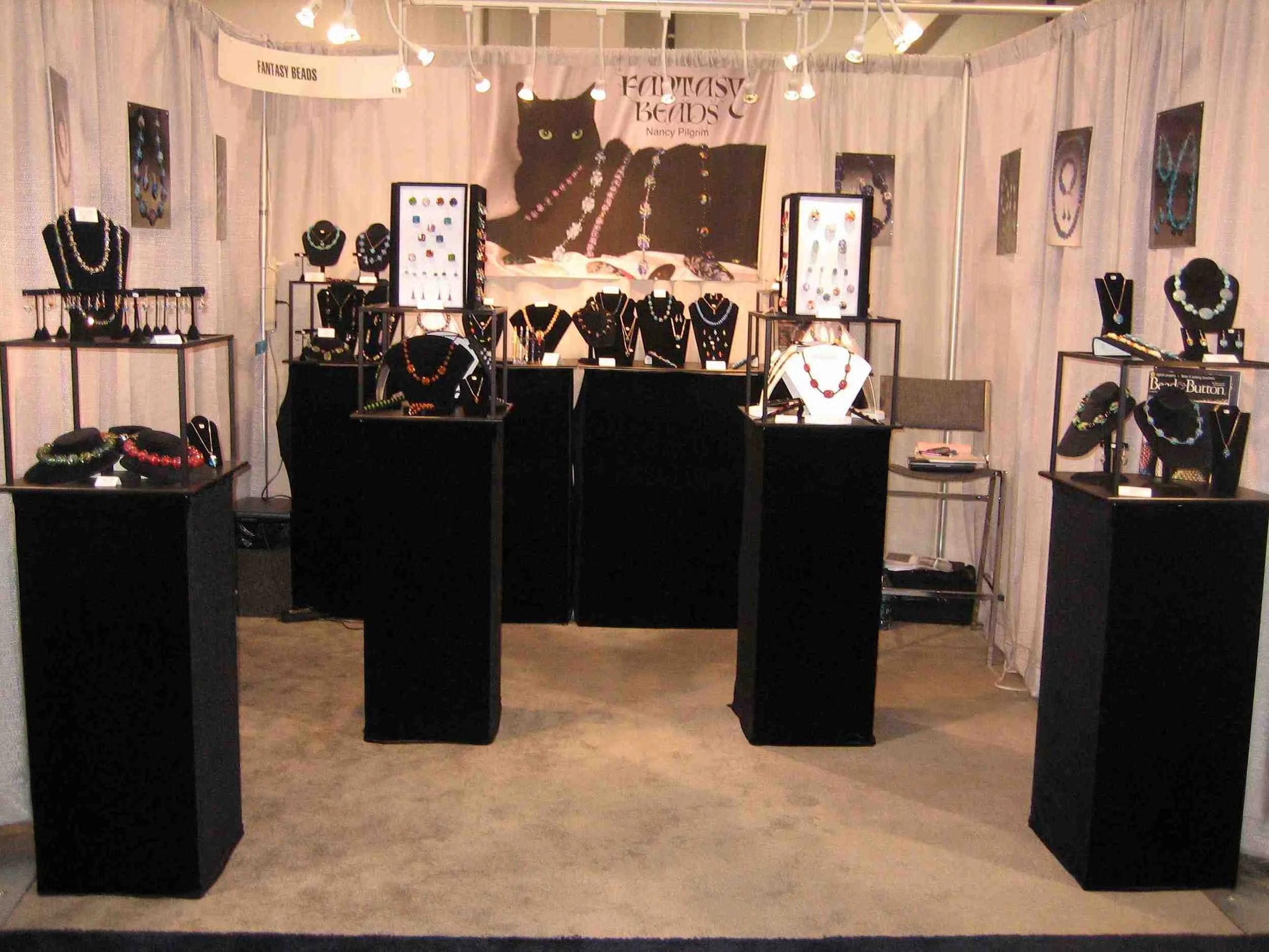 FantasyBeadsBooth.JPG