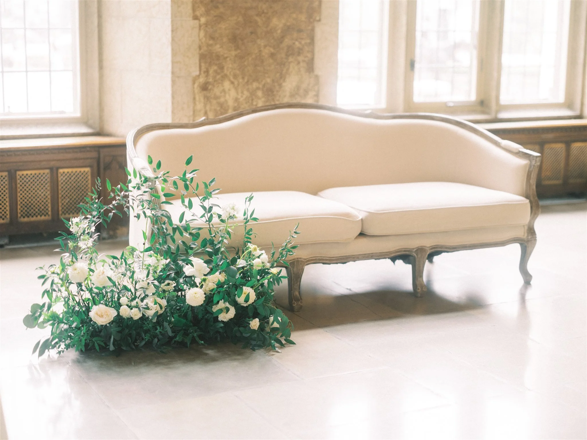 calgary-wedding-photographers-nicole-sarah-fairmont-banff-springs-SR-515.jpg