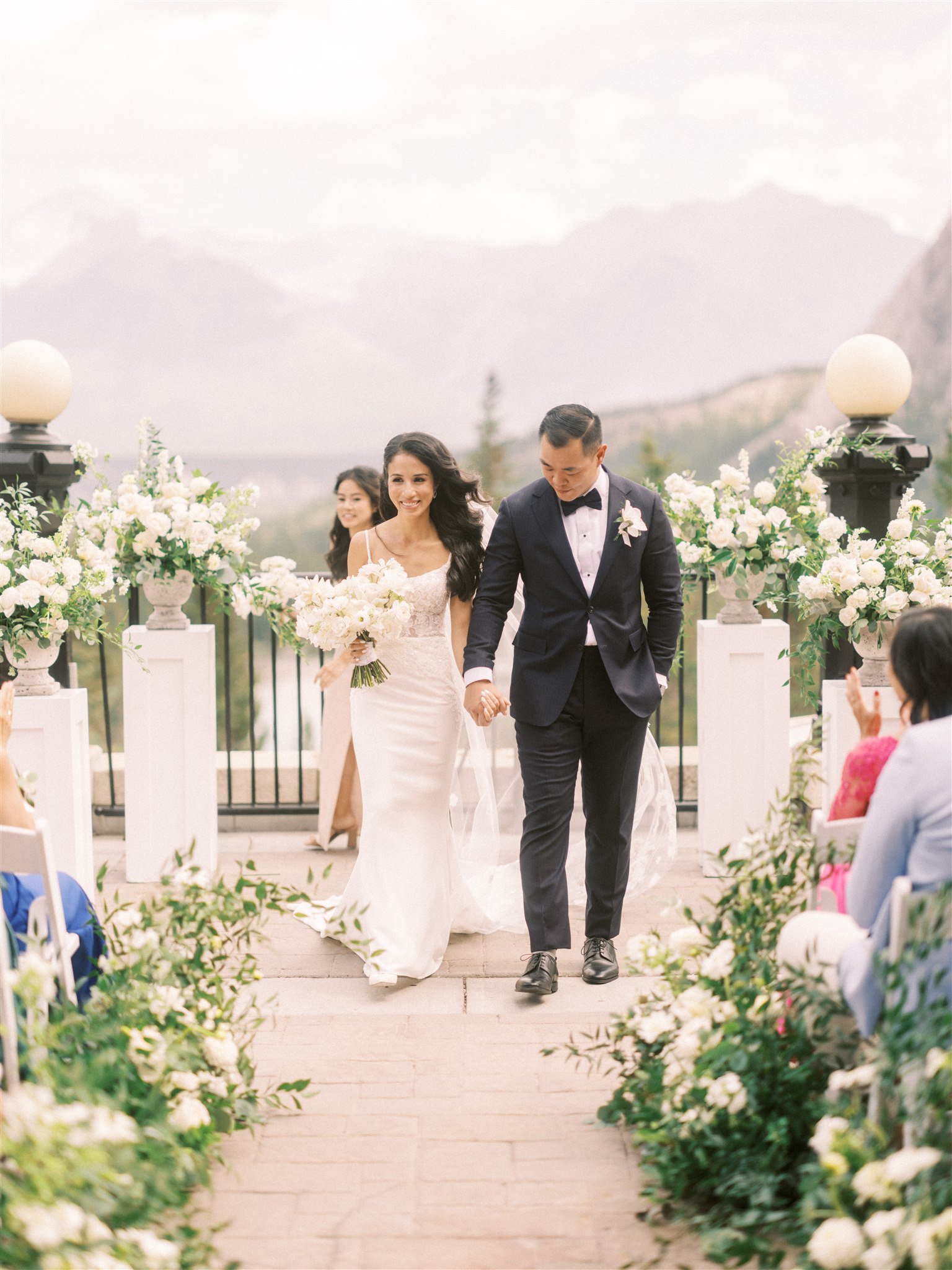 calgary-wedding-photographers-nicole-sarah-fairmont-banff-springs-SR-244.jpg