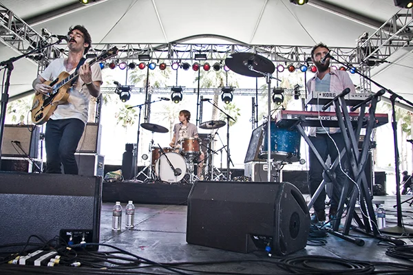 LocalNatives080.JPG