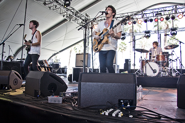 LocalNatives095.JPG