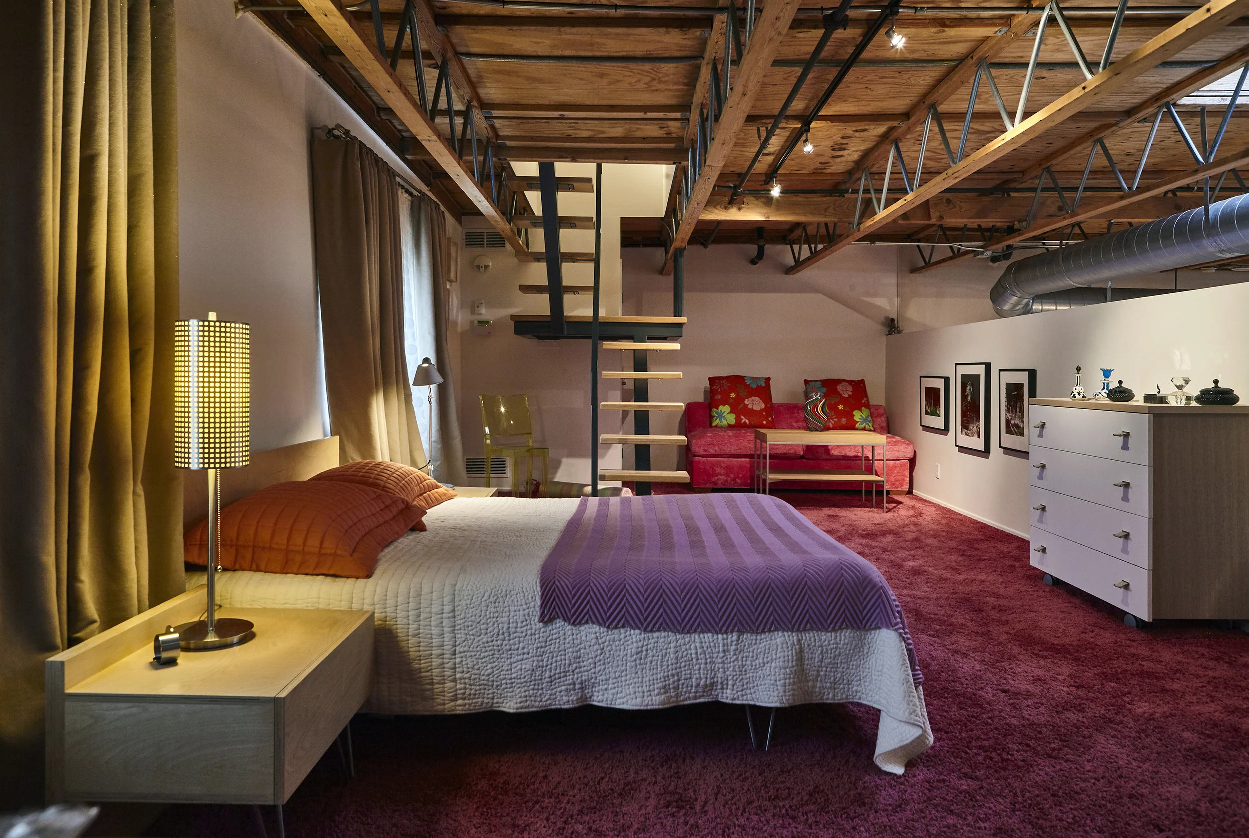 Loft1.jpg