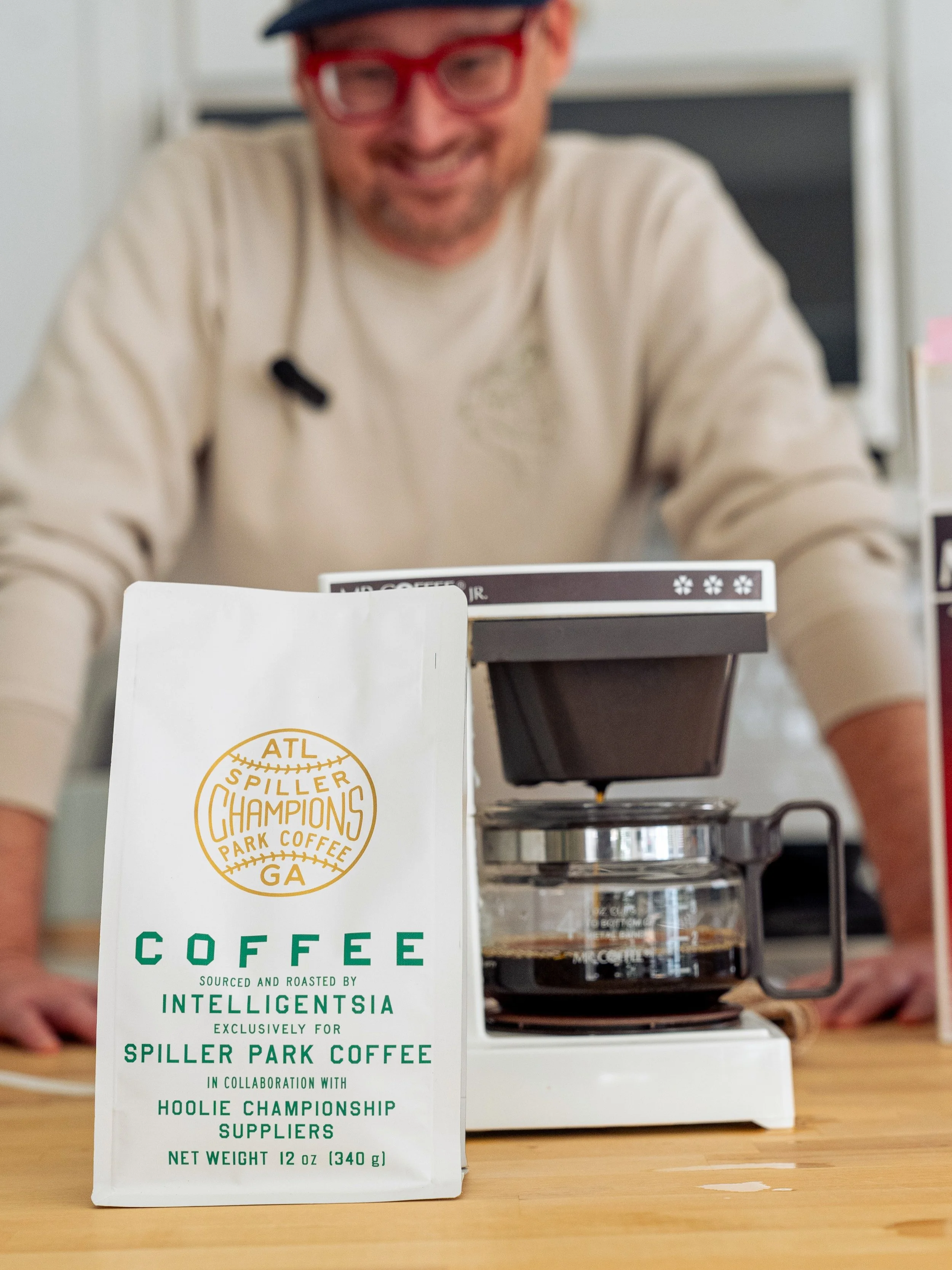 You know that feeling when you make coffee at home and immediately wish you had just gone to the coffee shop instead?

Yeah. This was made to fix that.

Our Take Home blend was designed to bring the spiller park experience into your space, roasted by