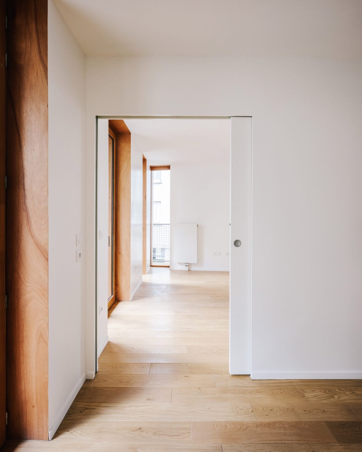 paris-apartments-avenue-saint-made-by-mars-architectes_dezeen_2364_col_15-scaled.jpeg