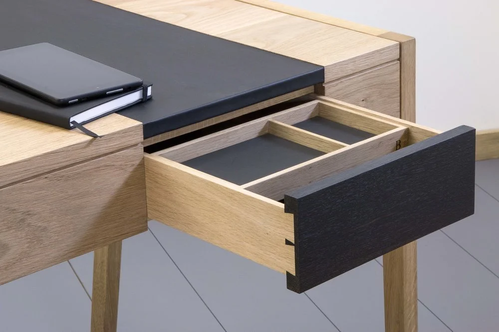 2021 Project: Customising the Conholt Desk for Olivia Outred
