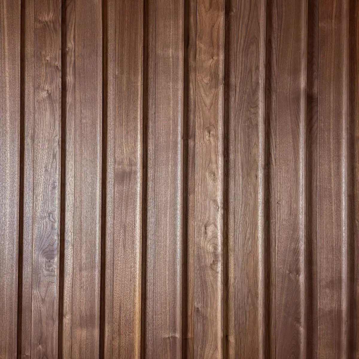 LM01 WALNUT.jpg
