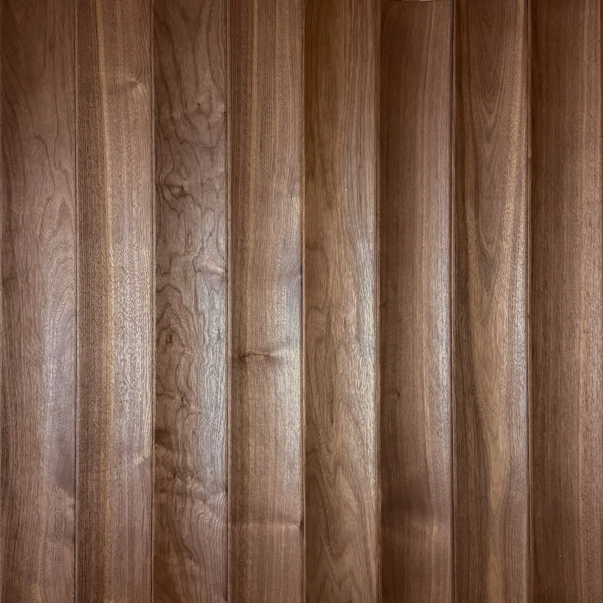 LM02 WALNUT.jpg