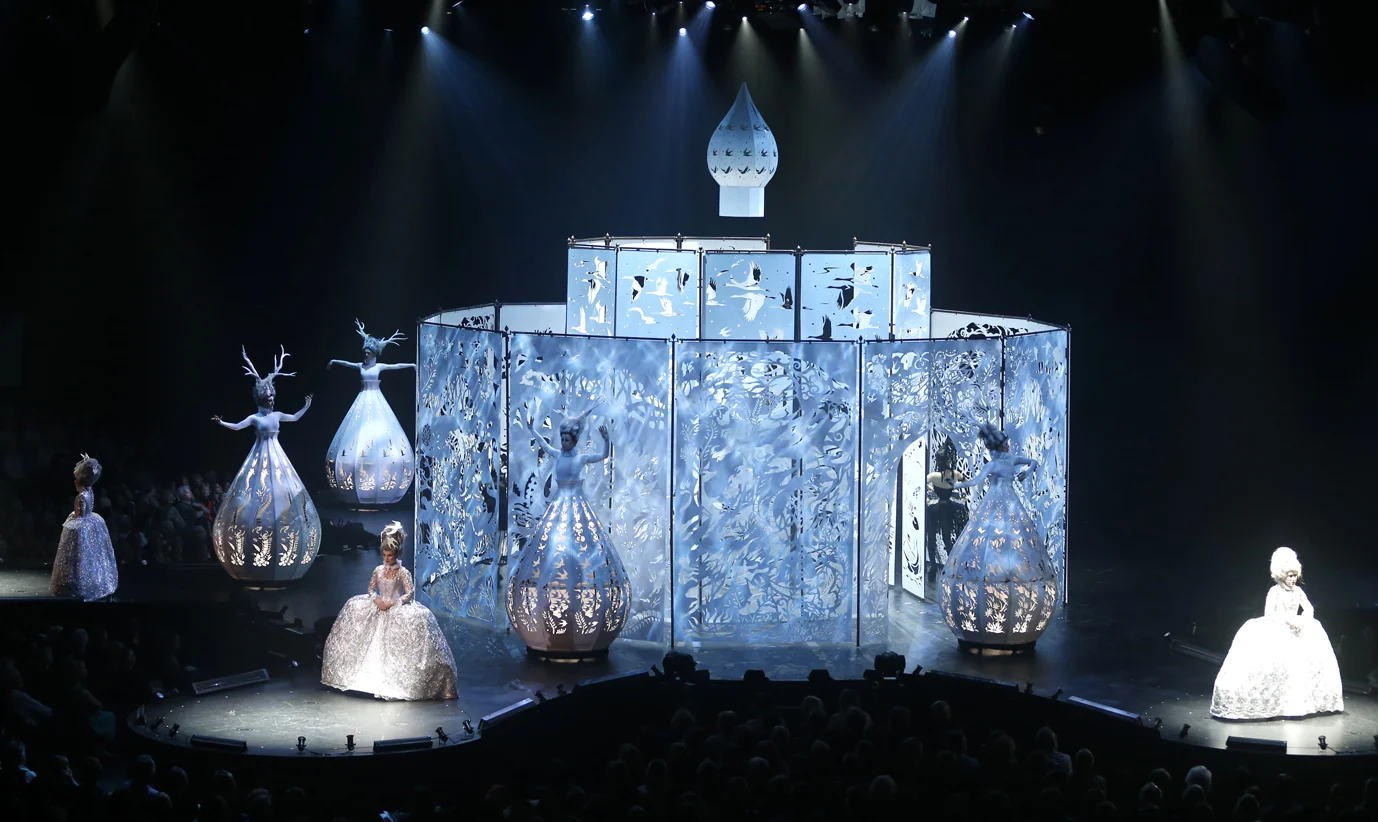  World of Wearable art set featuring the Tre-Belle Opera singers of Wellington New Zealand. 