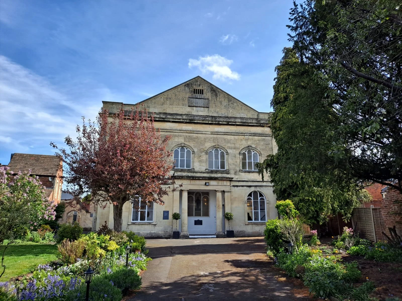 EY photo summer 2021.JPG