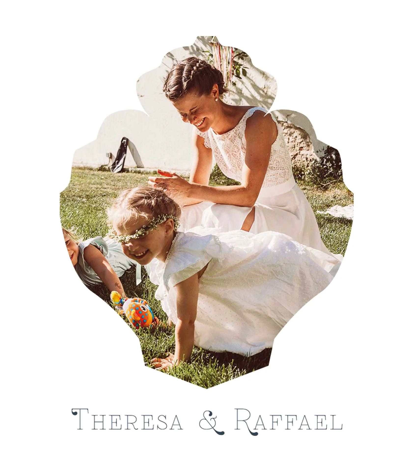 Theresa&Raffael_Hochzeitsfotografie_MitFedern&Posaunen.jpg
