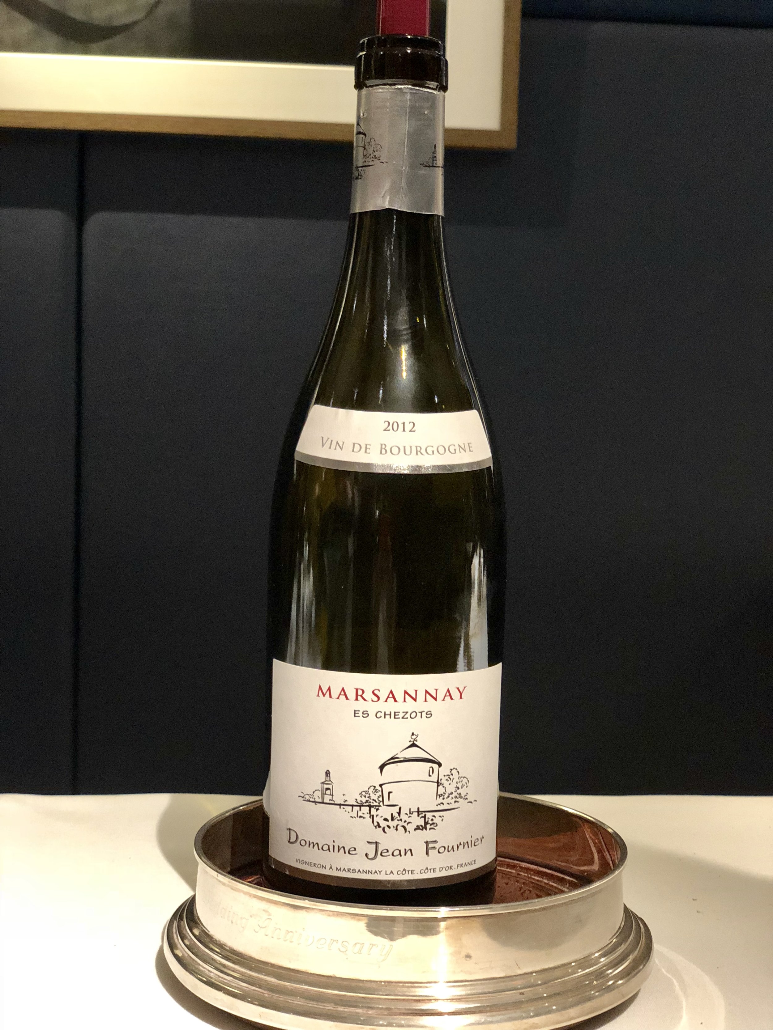 Marsannay 2012 Ez Chezots, by Jean Fournier, ageing beautifully and still luscious. (Photo credit : Sumi_Sumilier)
