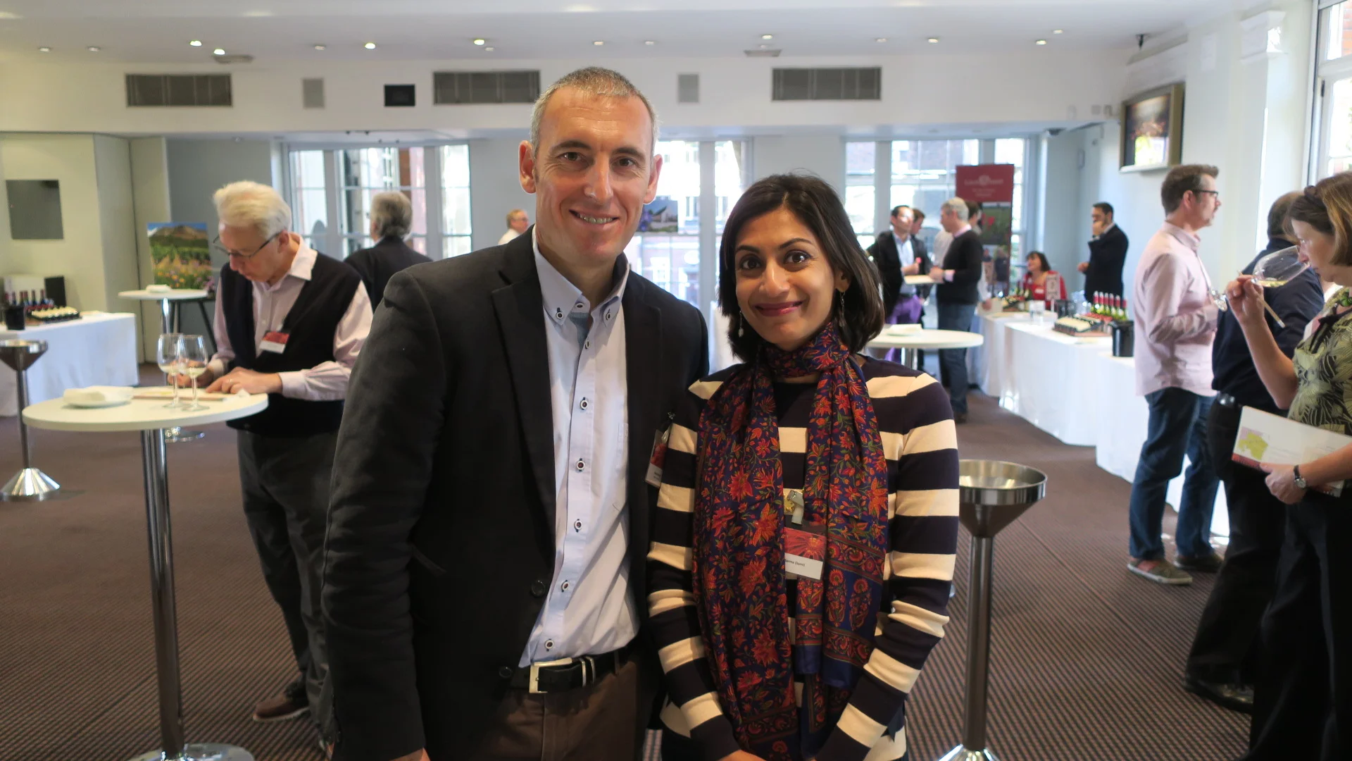 Frédéric Barnier with Sumita Sarma during Louis Jadot Enprimeur 2016 at BAFTA,&nbsp;London (Credits: Sumilier)