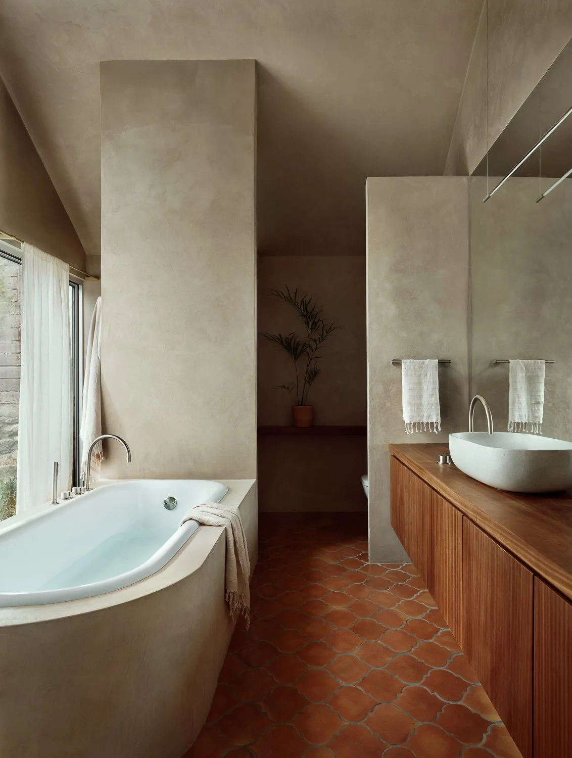 bathroom25971.3.jpg