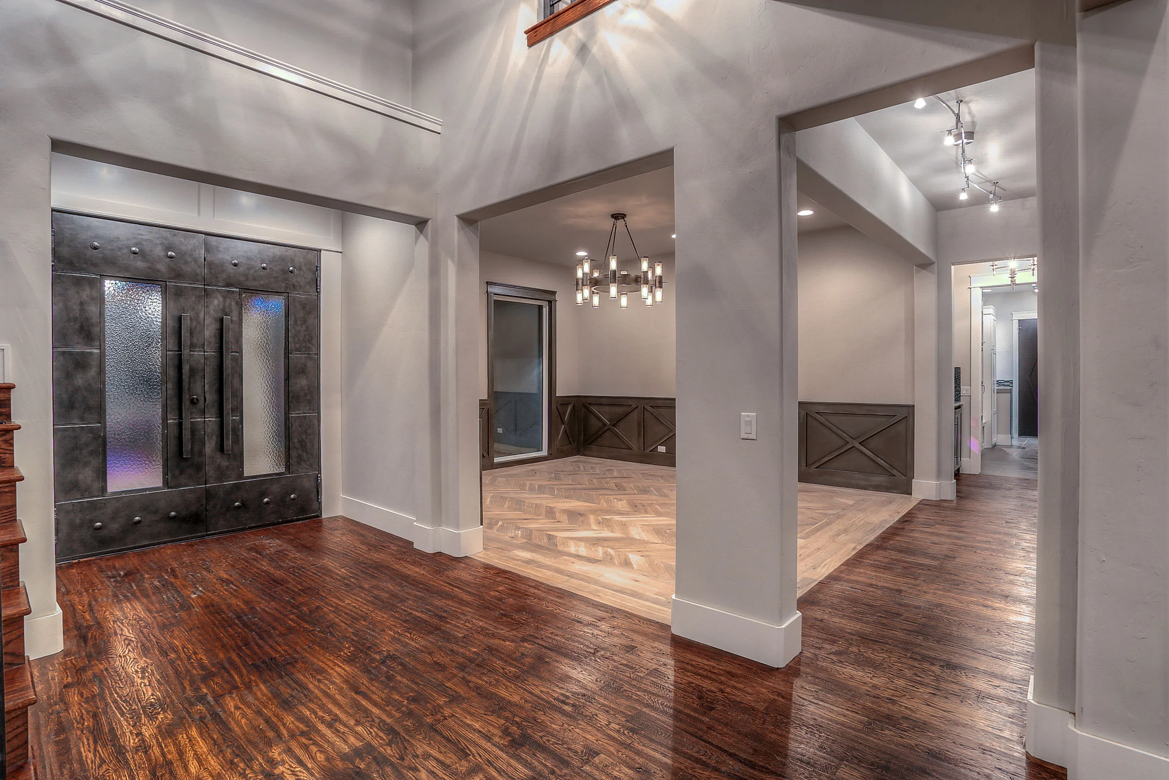 entry-to-dining.jpg