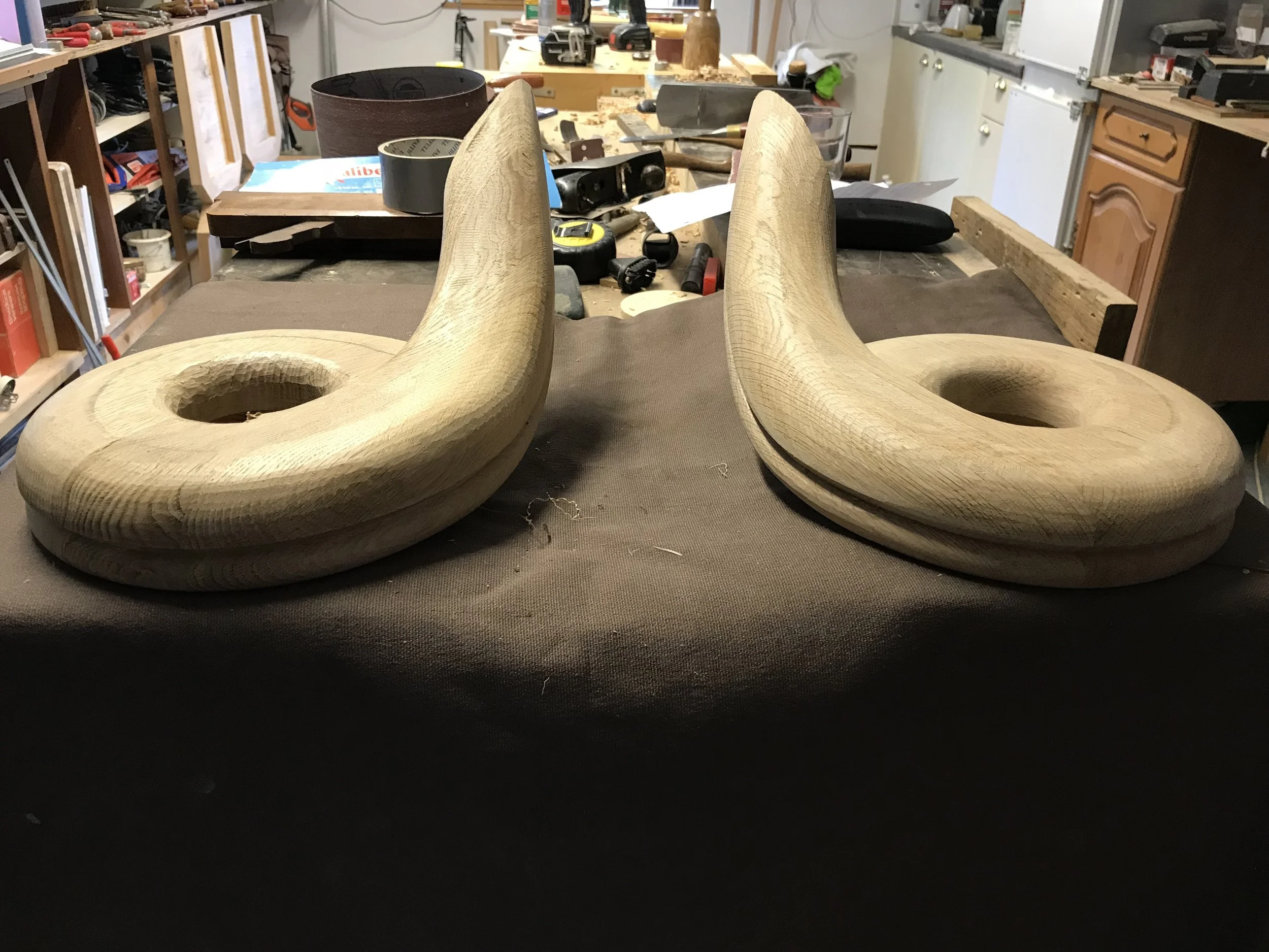 Oak scrolls