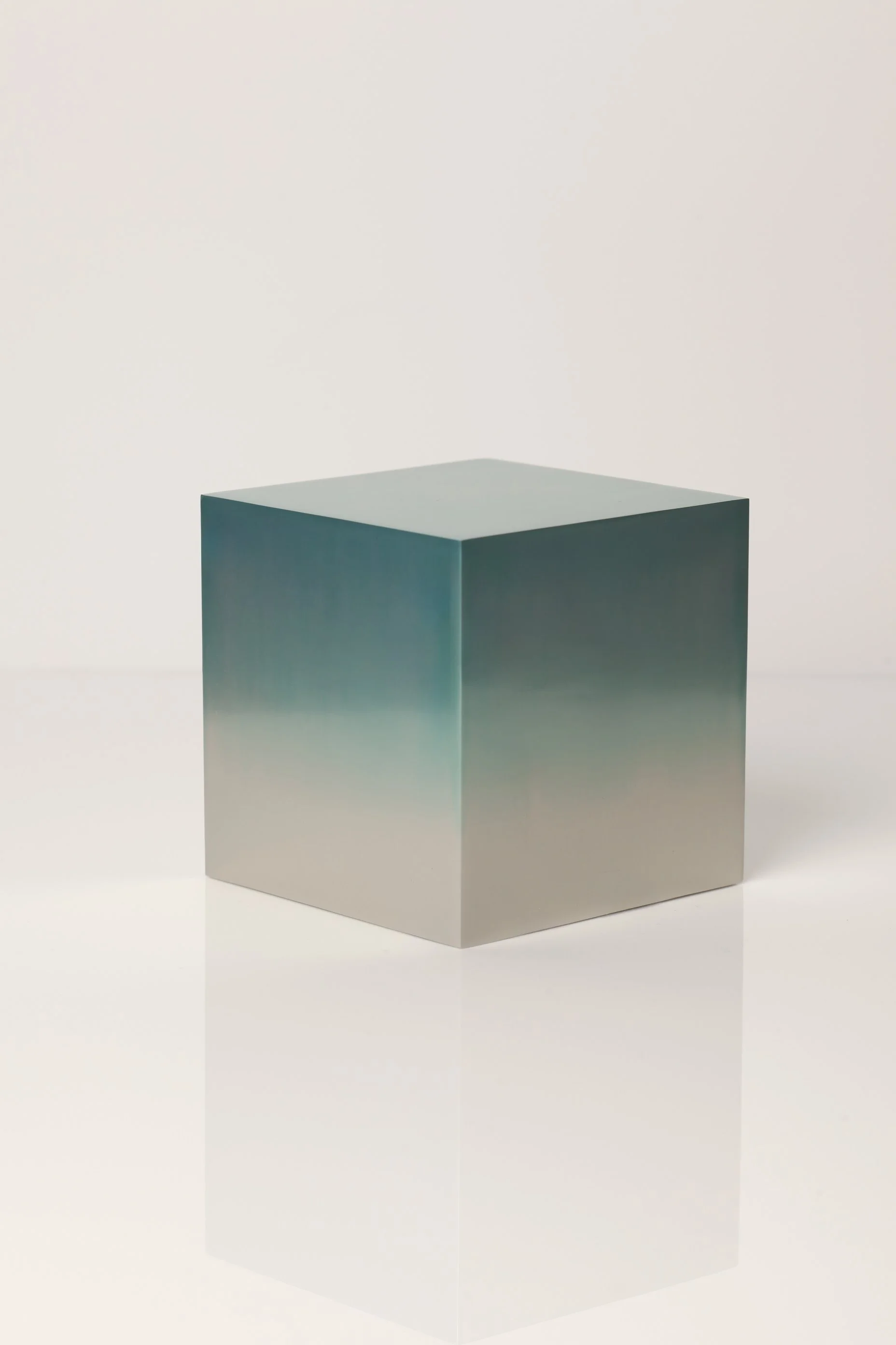 Cube_15_4x4x4_Water_Dye_Anodized_Aluminum_Miya_Ando_2014.JPG