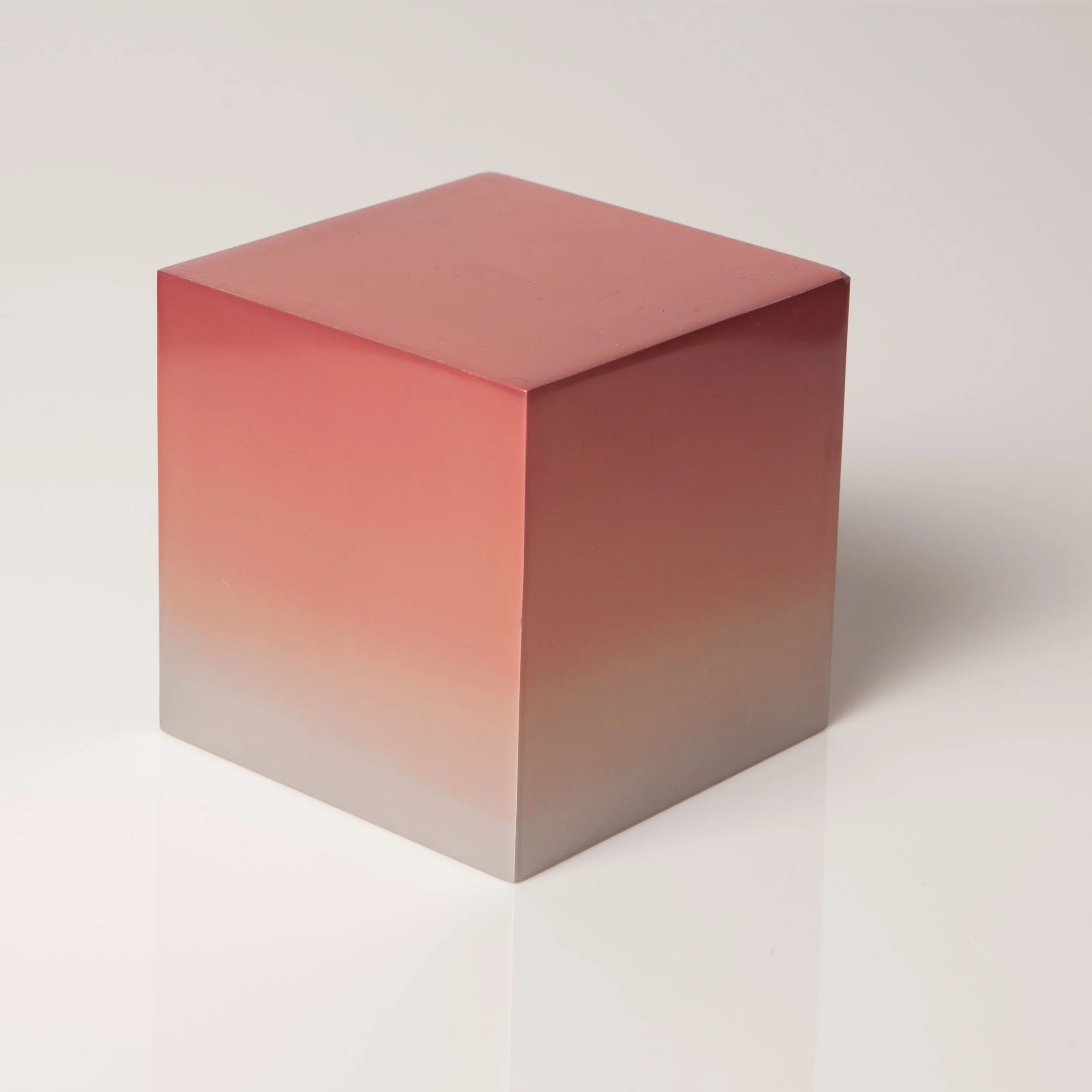 reflection_cube2.31_4x4x4inches_hand_dyed_anodized_aluminum_miya_ando_2014.jpg