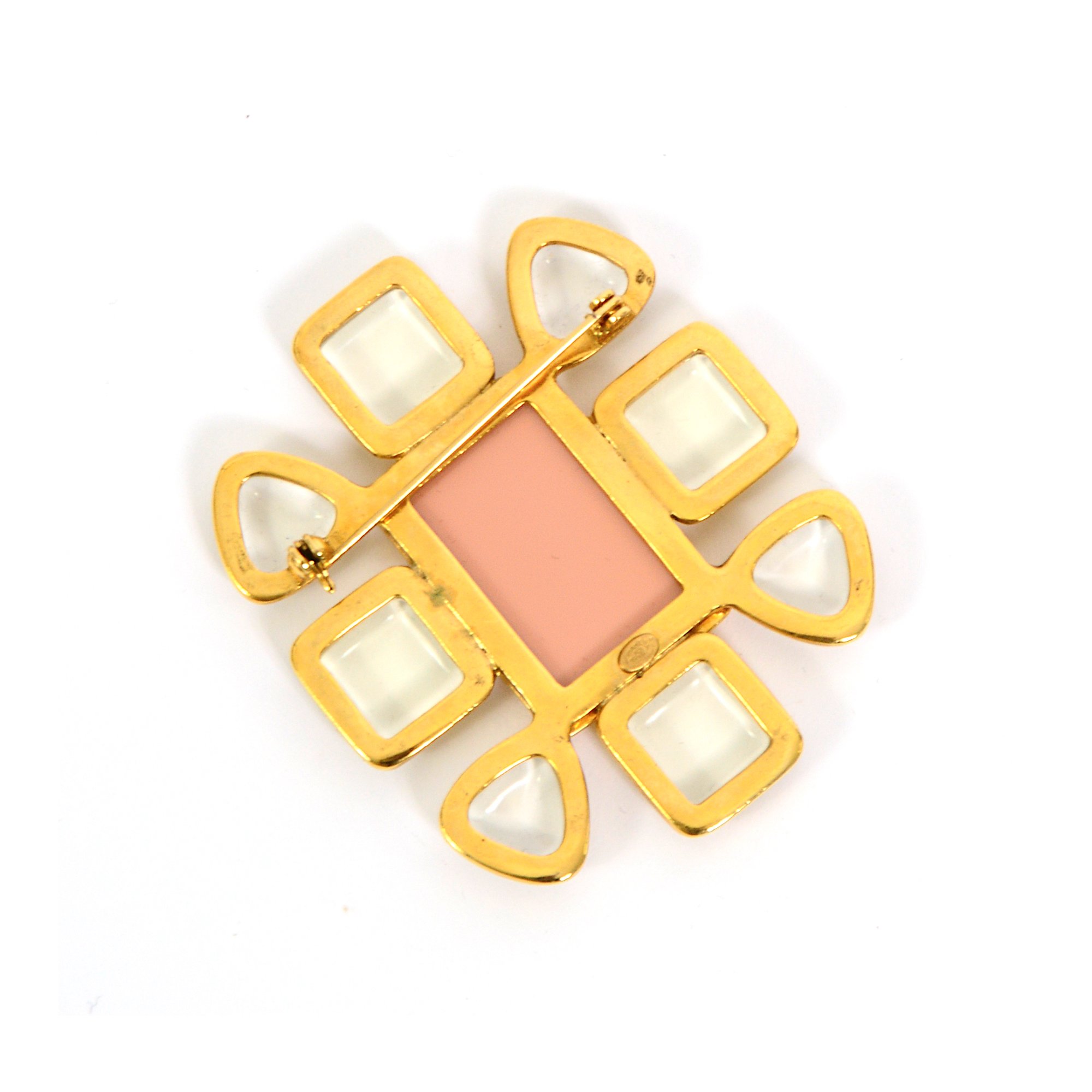 Chanel-brooch-10.jpg