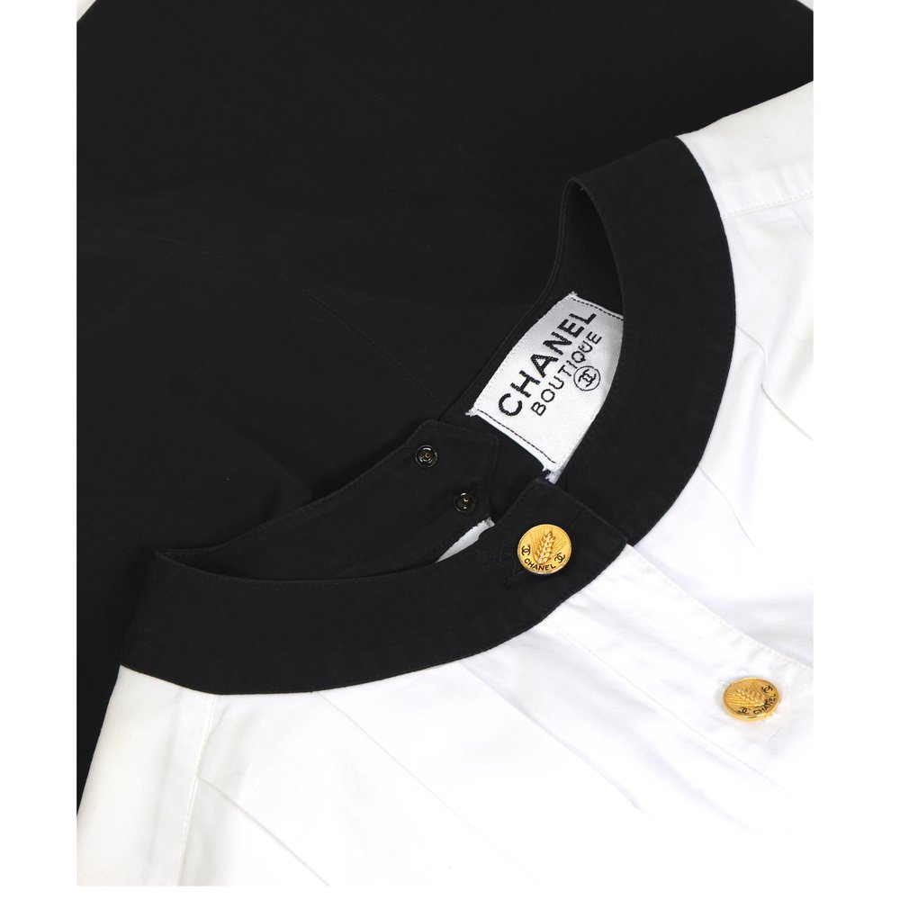 Chanel 80s vintage large shoulder pads black & white cotton signed buttons  dress — VERLAINE