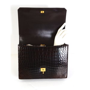Delvaux-croco-vintage-handbag — VERLAINE
