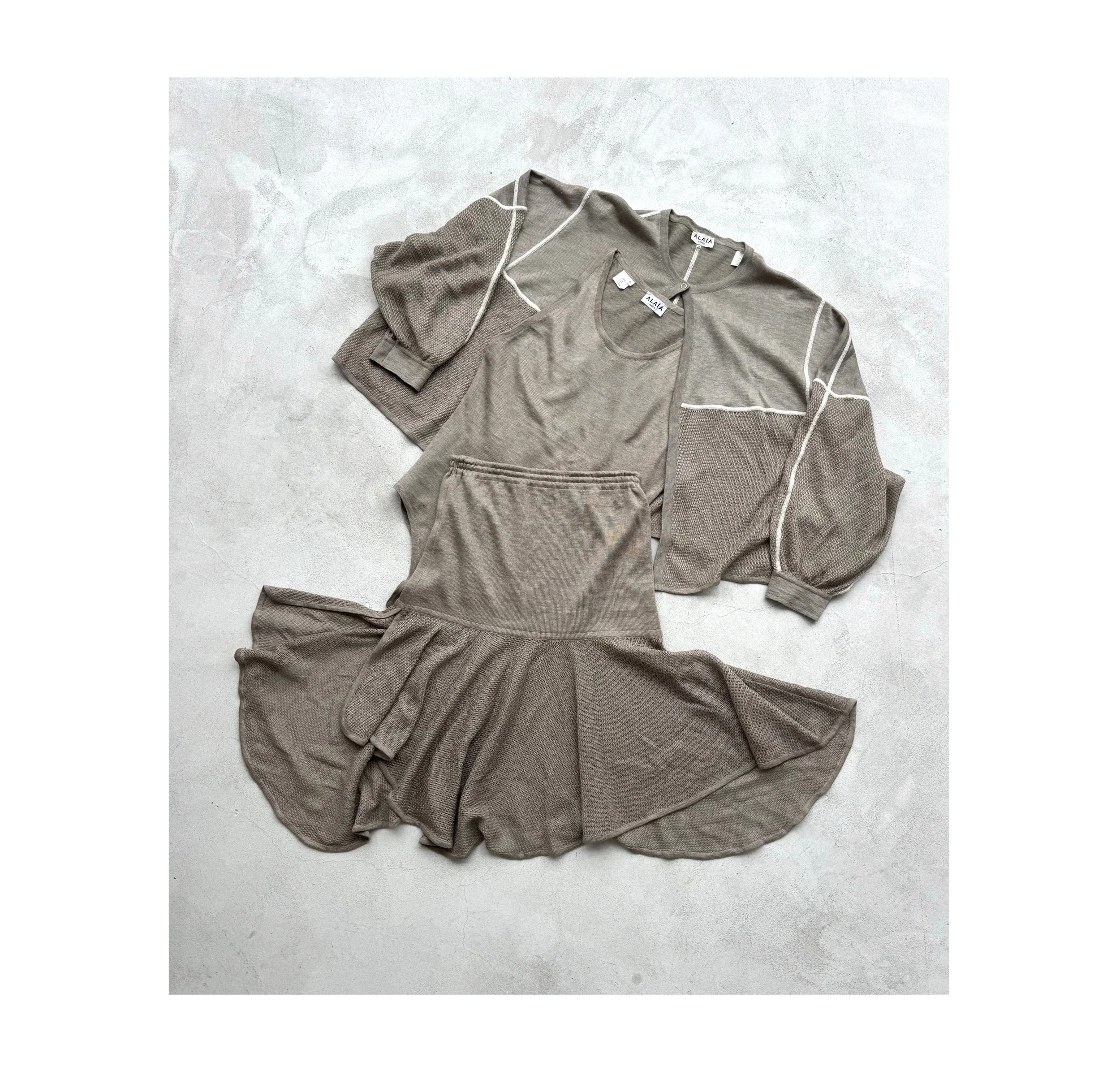 Alaia-three-pieces-vv-front.jpg