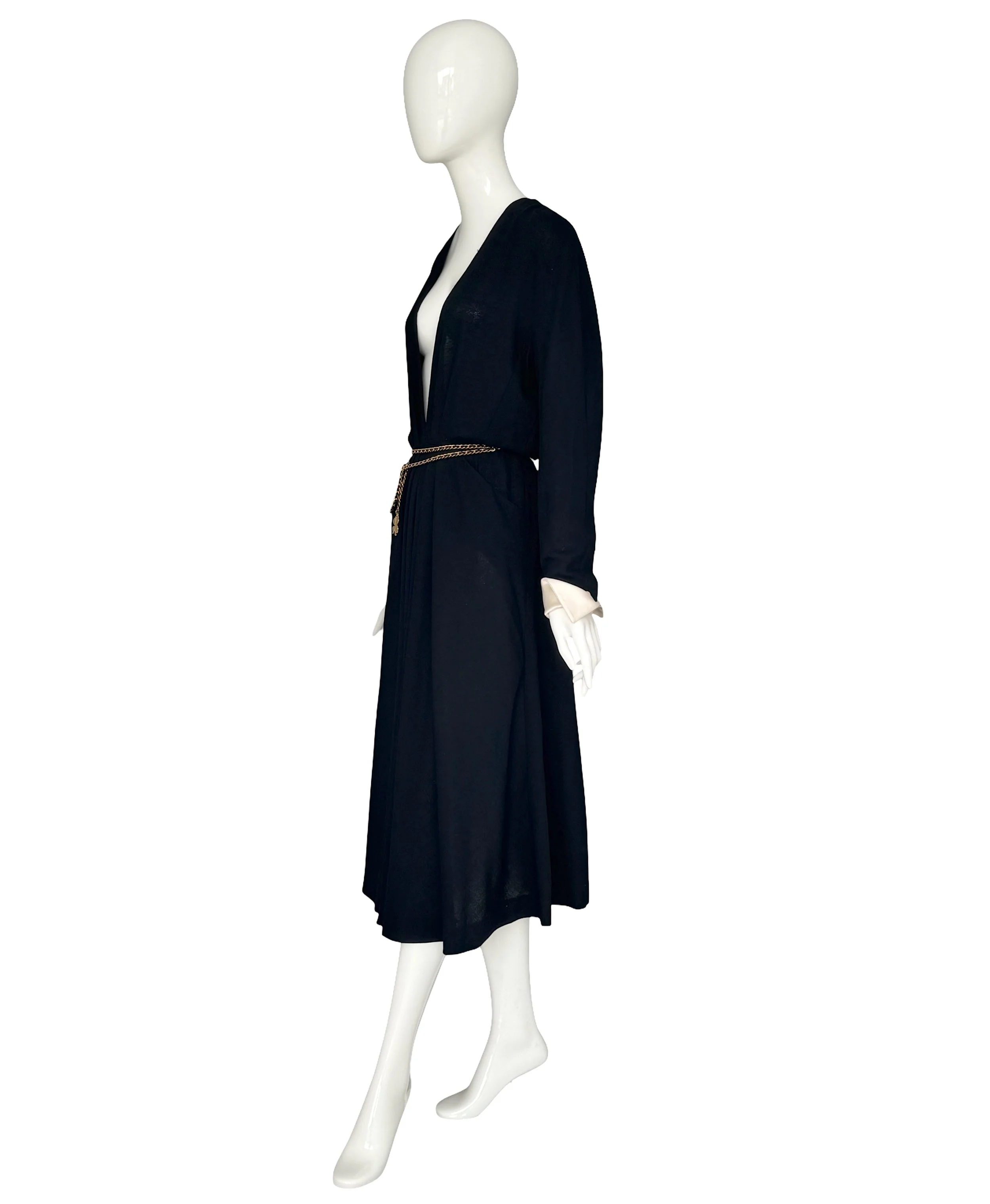 Chanel-black-dress-12.jpg