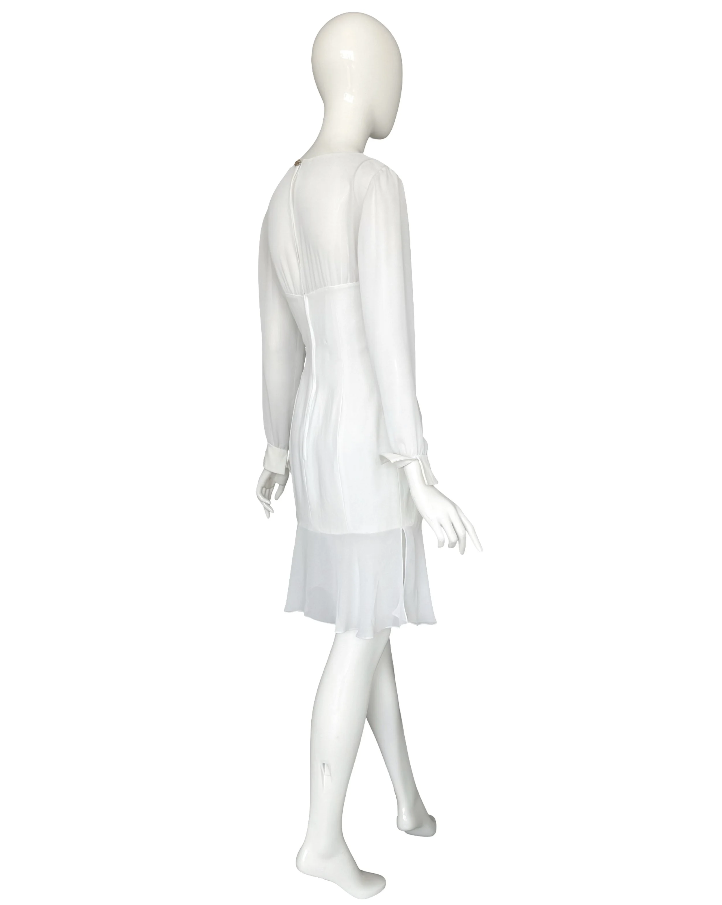 KarlLagrefeld-white-dress-7.jpg