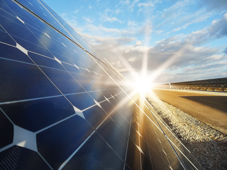 A energia solar fotovoltaica é fonte que mais se destaca, com 3.494 conexões.