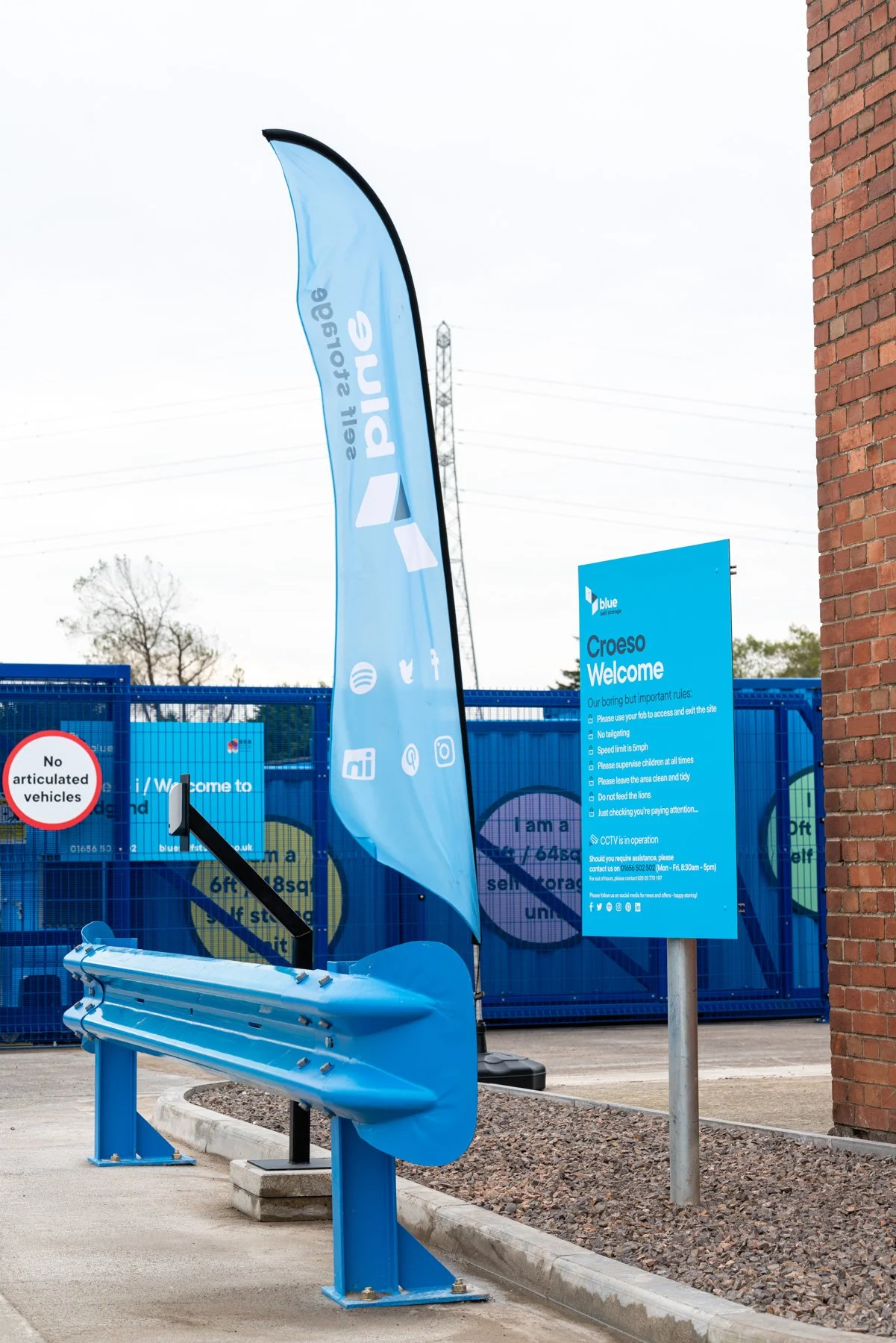 Blue Self Storage - Bridgend - burningred-03613 copy.jpg