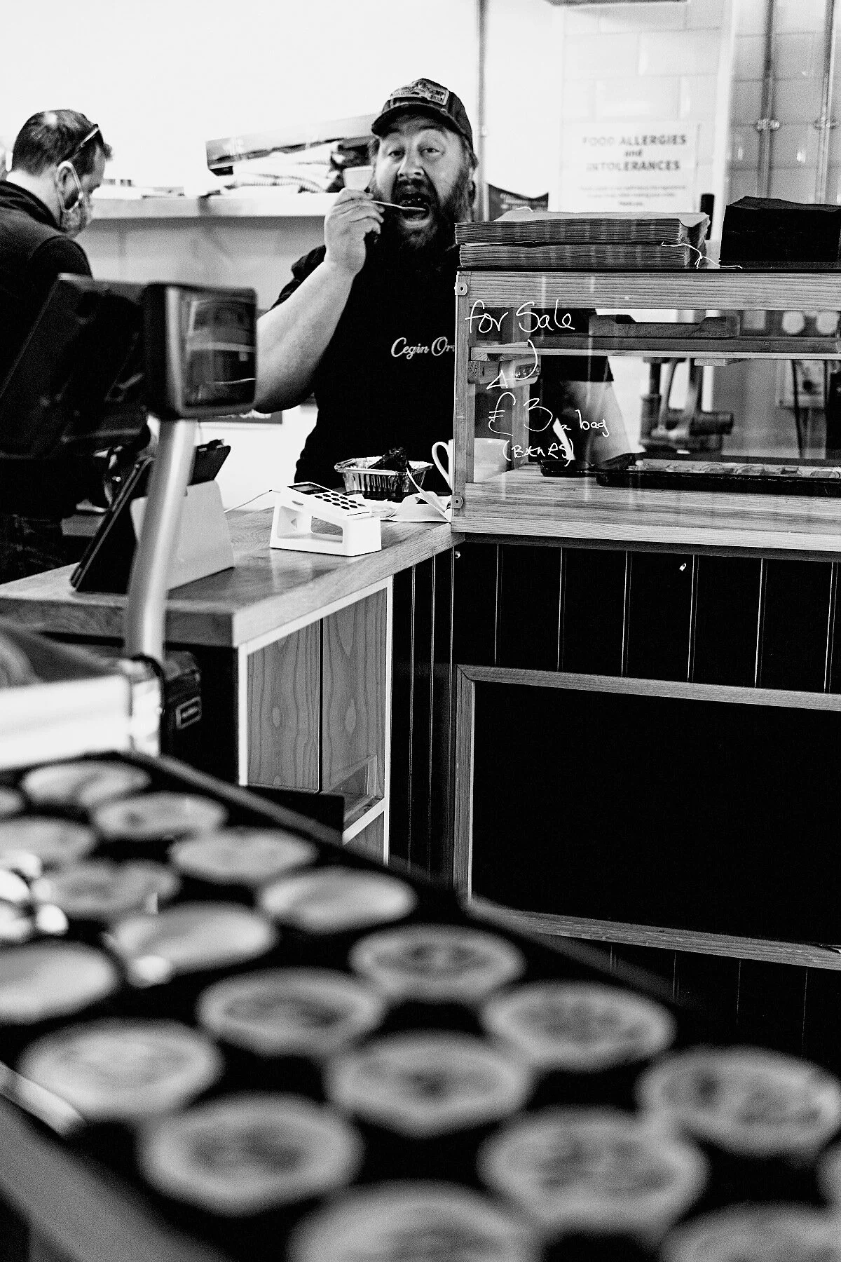 DSC01375-edit-bw2.jpg
