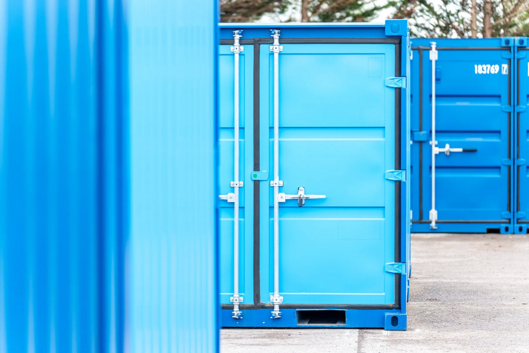 Blue Self Storage - Bridgend - burningred-03597.jpg