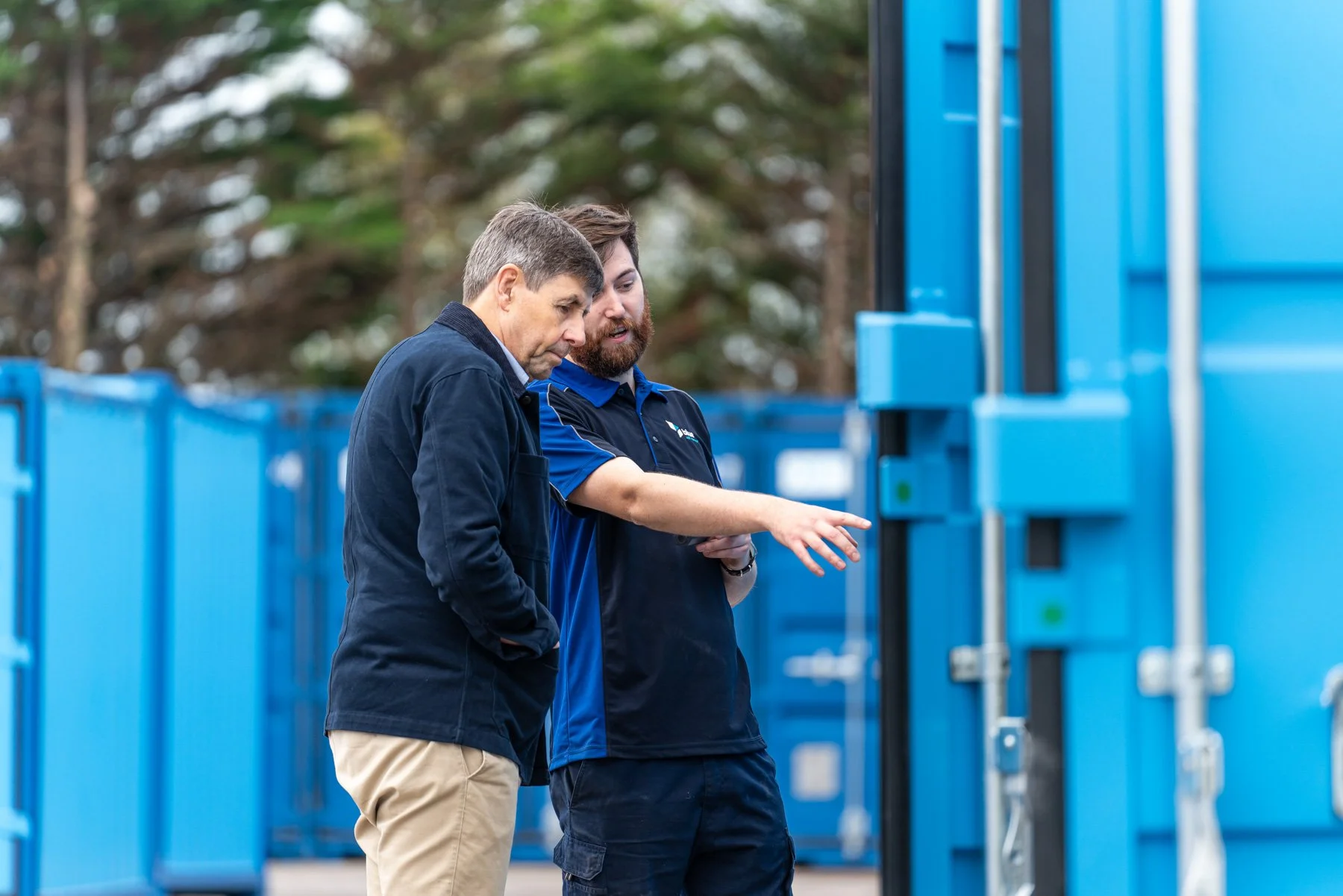 Blue Self Storage - Bridgend - burningred-03659.jpg