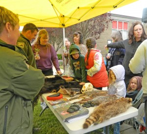 Community members attend the Somerset Community College 2012 celebration. Photo credit Somerset Community College 2012 Earth Day Celebration.
