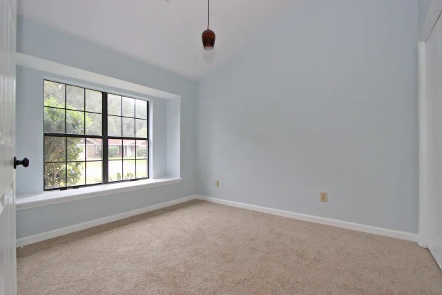 8138 N. Ridgebrook Dr (6)0006.JPG
