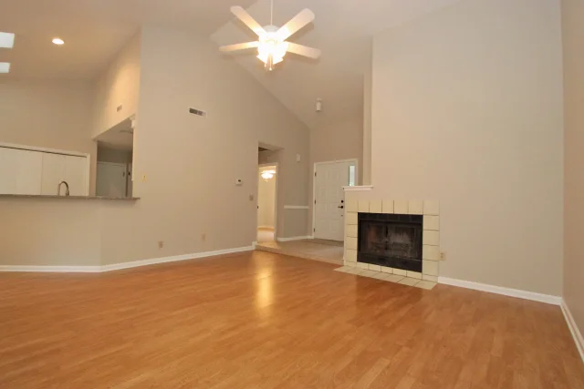 8138 N. Ridgebrook Dr (11)0011.JPG