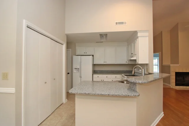 8138 N. Ridgebrook Dr (13)0013.JPG