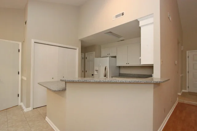 8138 N. Ridgebrook Dr (14)0014.JPG