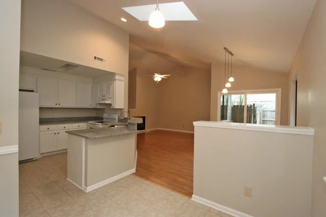 8138 N. Ridgebrook Dr (15)0015.JPG