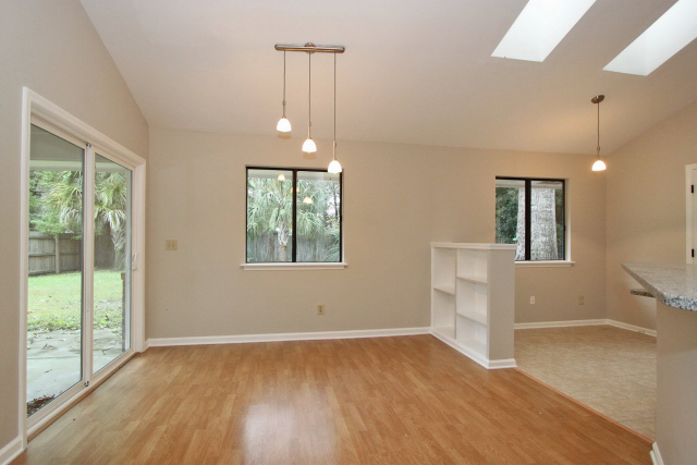 8138 N. Ridgebrook Dr (23)0023.JPG