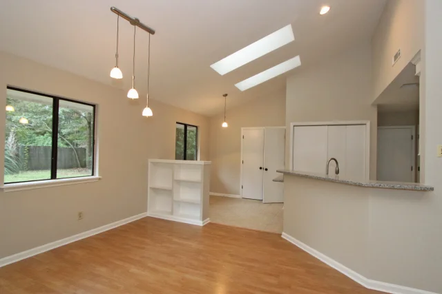 8138 N. Ridgebrook Dr (24)0024.JPG