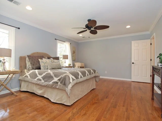 walk_801 Deytens Rd (14)_resampled.jpg