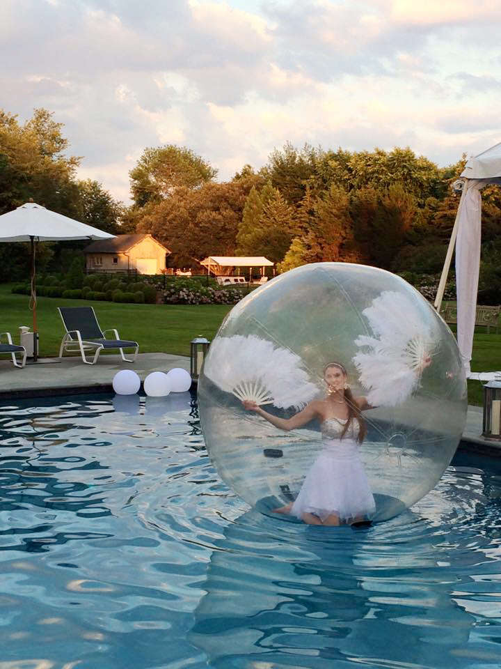 Bubble on pool - White Party.jpg