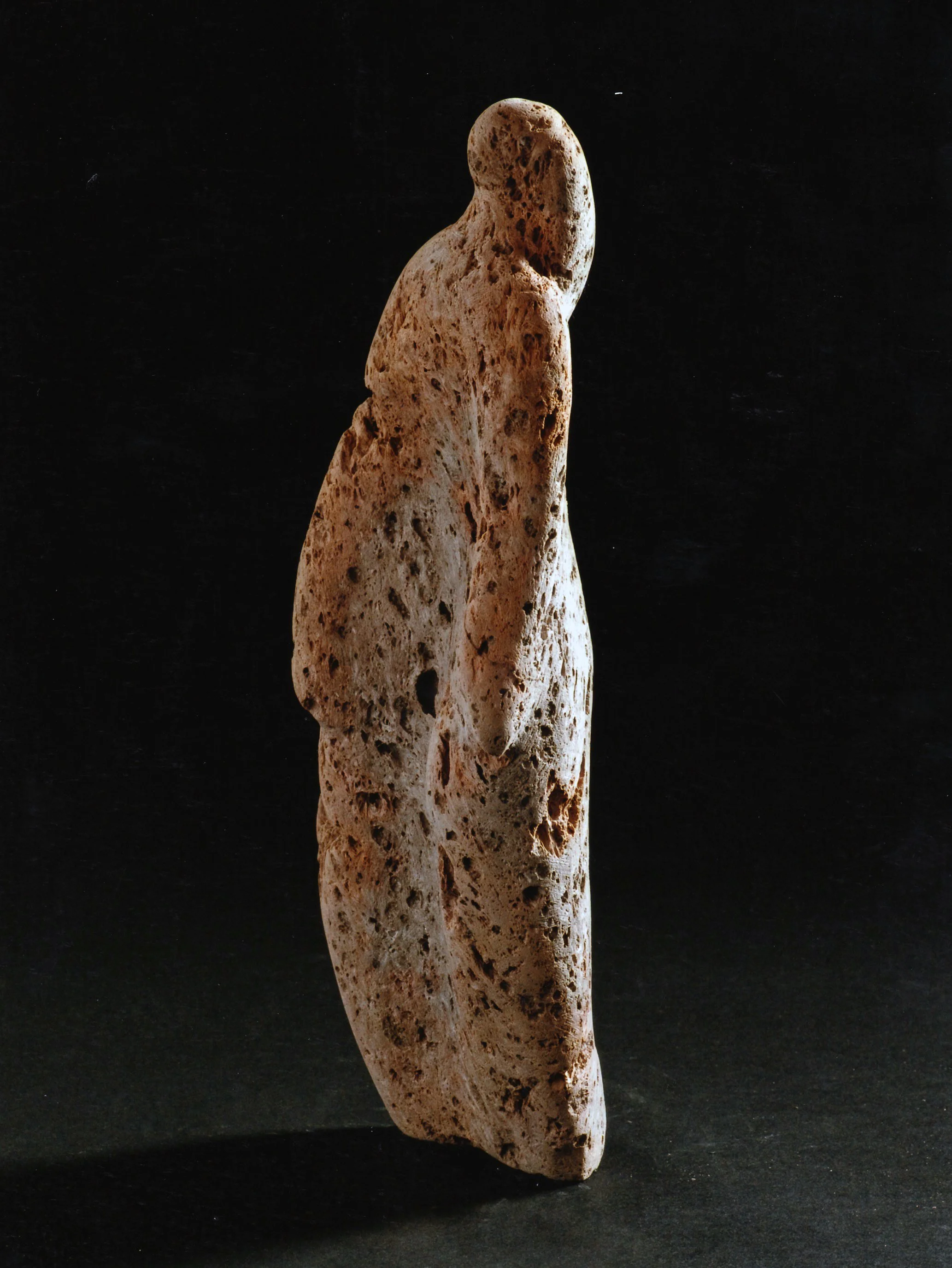 1993_Wartende am Strand von Santorini-1.jpg