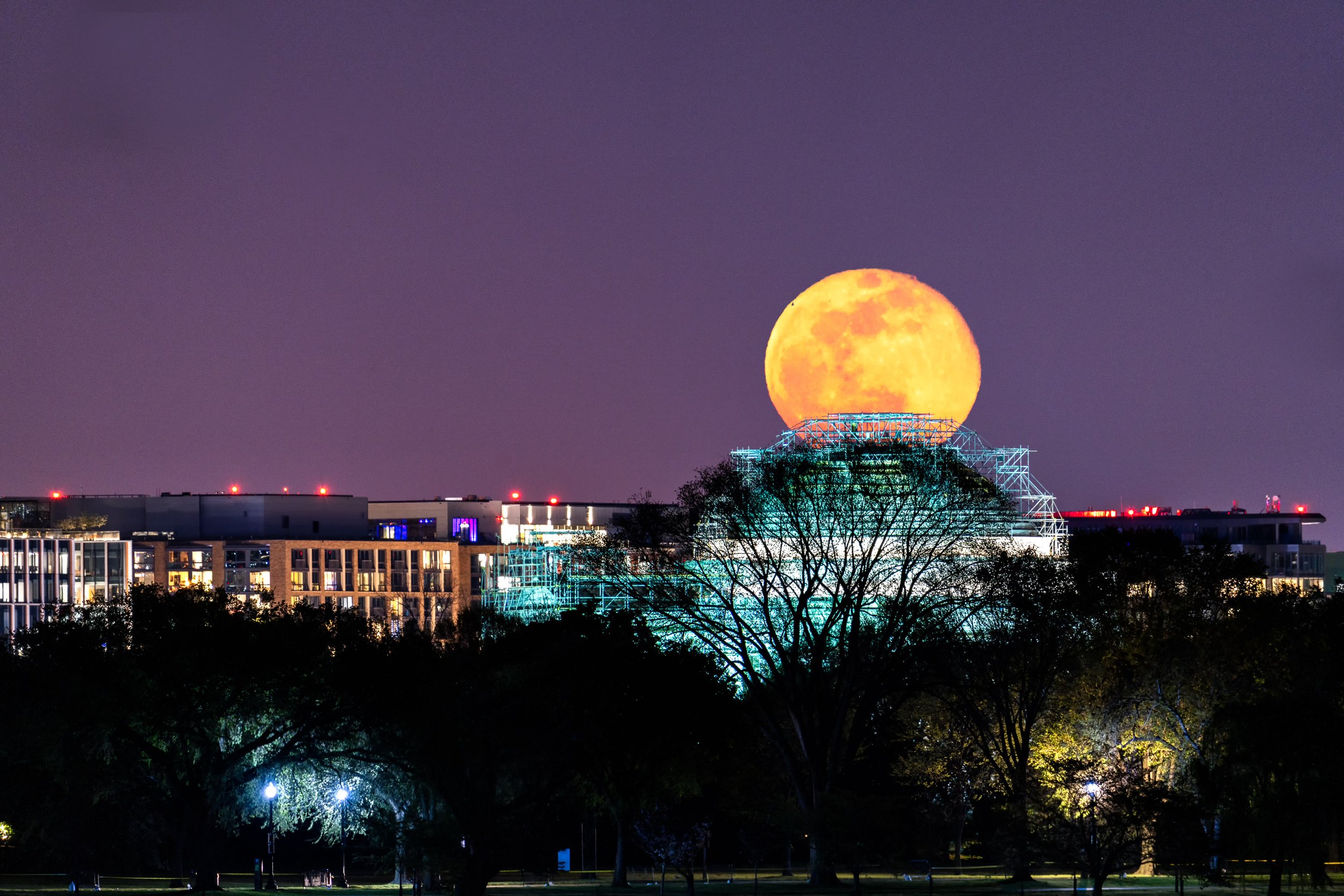 Moonrise over Jefferson Memorial-Edit-Edit.jpg