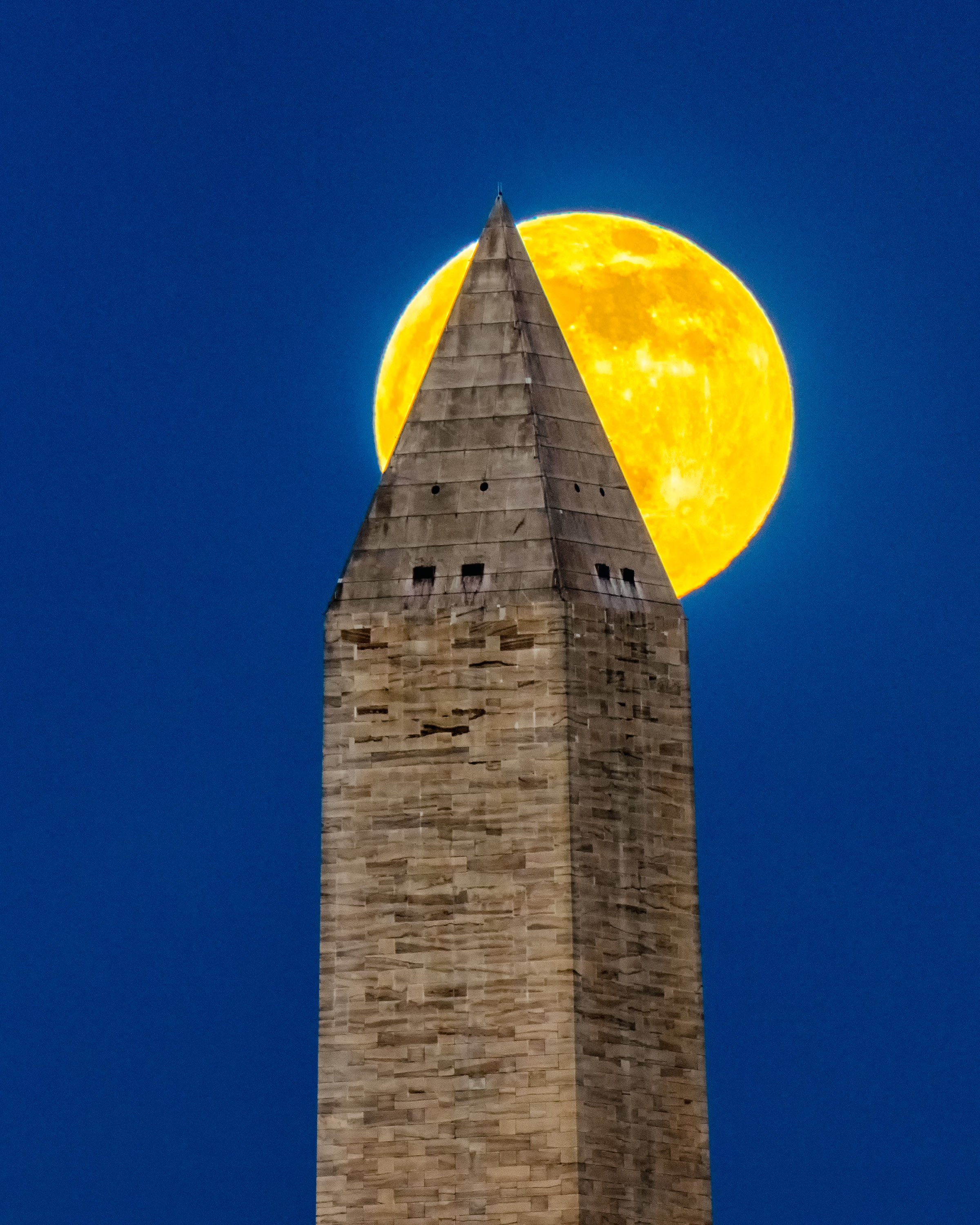 Washington Monument with Moon rising 79-1-HDR-Edit.jpg