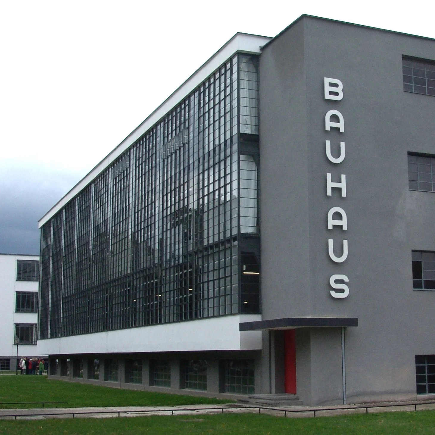 Bauhaus_Dessau-001.jpg